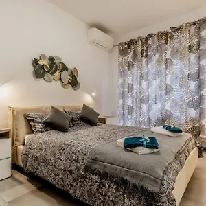 Appartamento White Living R-home, Roma